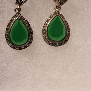 Elegant Green Silver 925 Teardrop Earrings